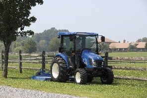 New Holland Boomer 3000 Traktoren und Stufenlose Getriebe
